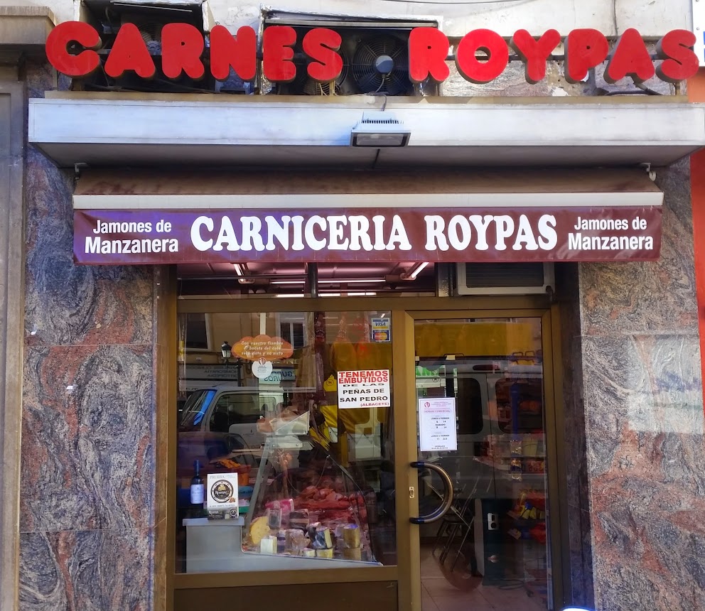 Fachada Carnes Roypas