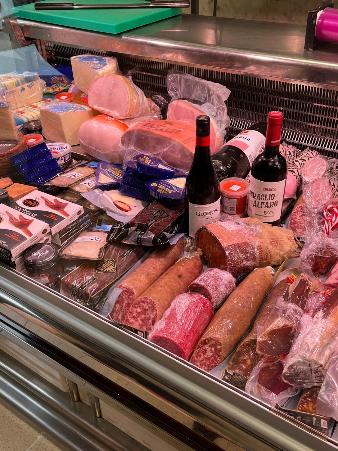 Charcutería y Quesos