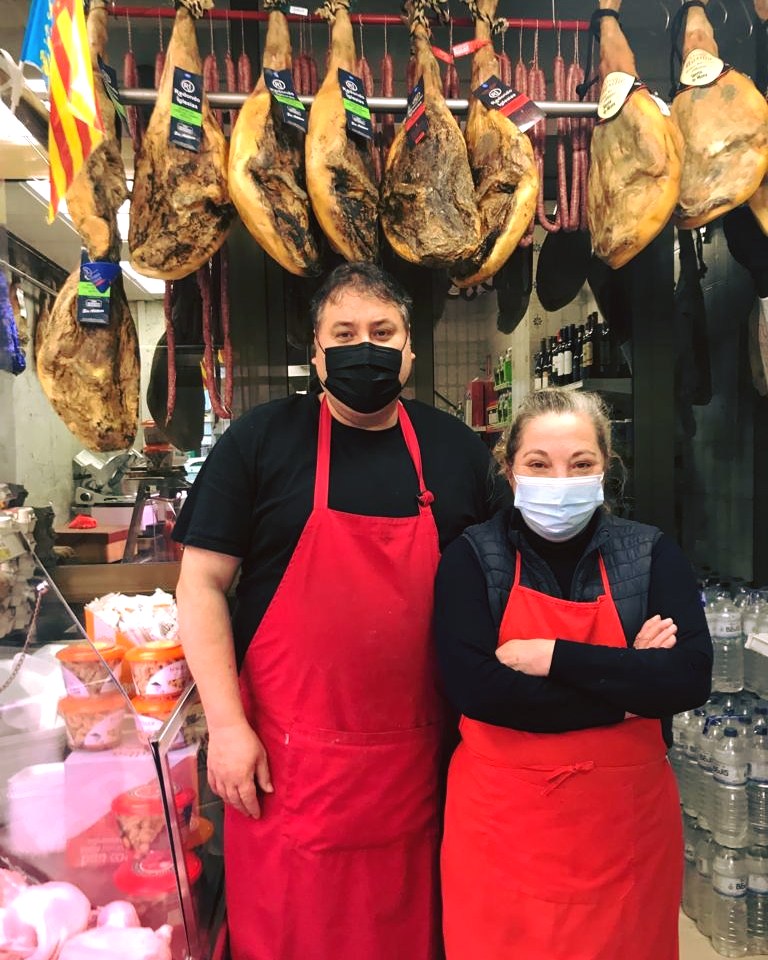 Tienda por dentro Carnes Roypas